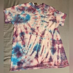 Tie-dye scoop neck t-shirt